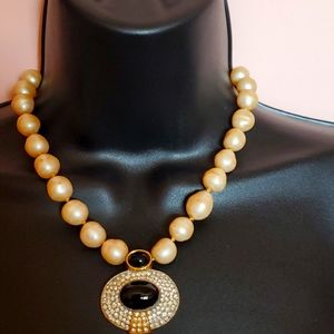 Pearl Necklace